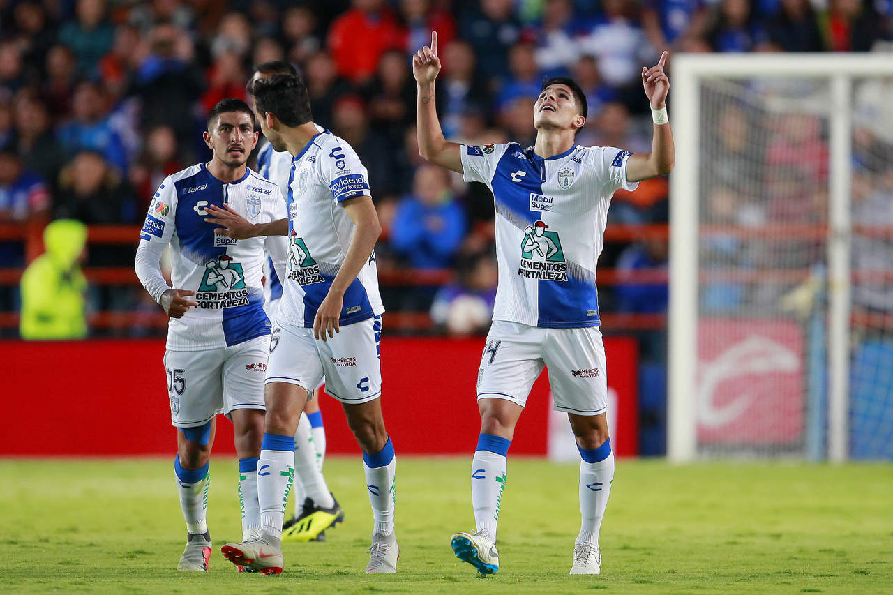 Pachuca castiga a Cruz Azul y derrota al líder 3 goles contra 1