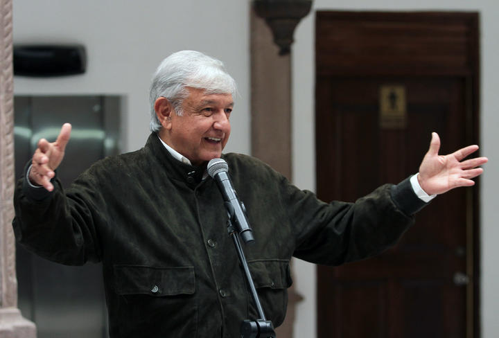 Profesores piden ayuda a López Obrador