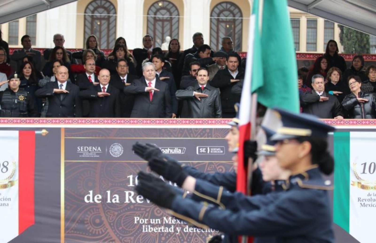 Conmemoran 108 aniversario de la Revolución Mexicana en Saltillo