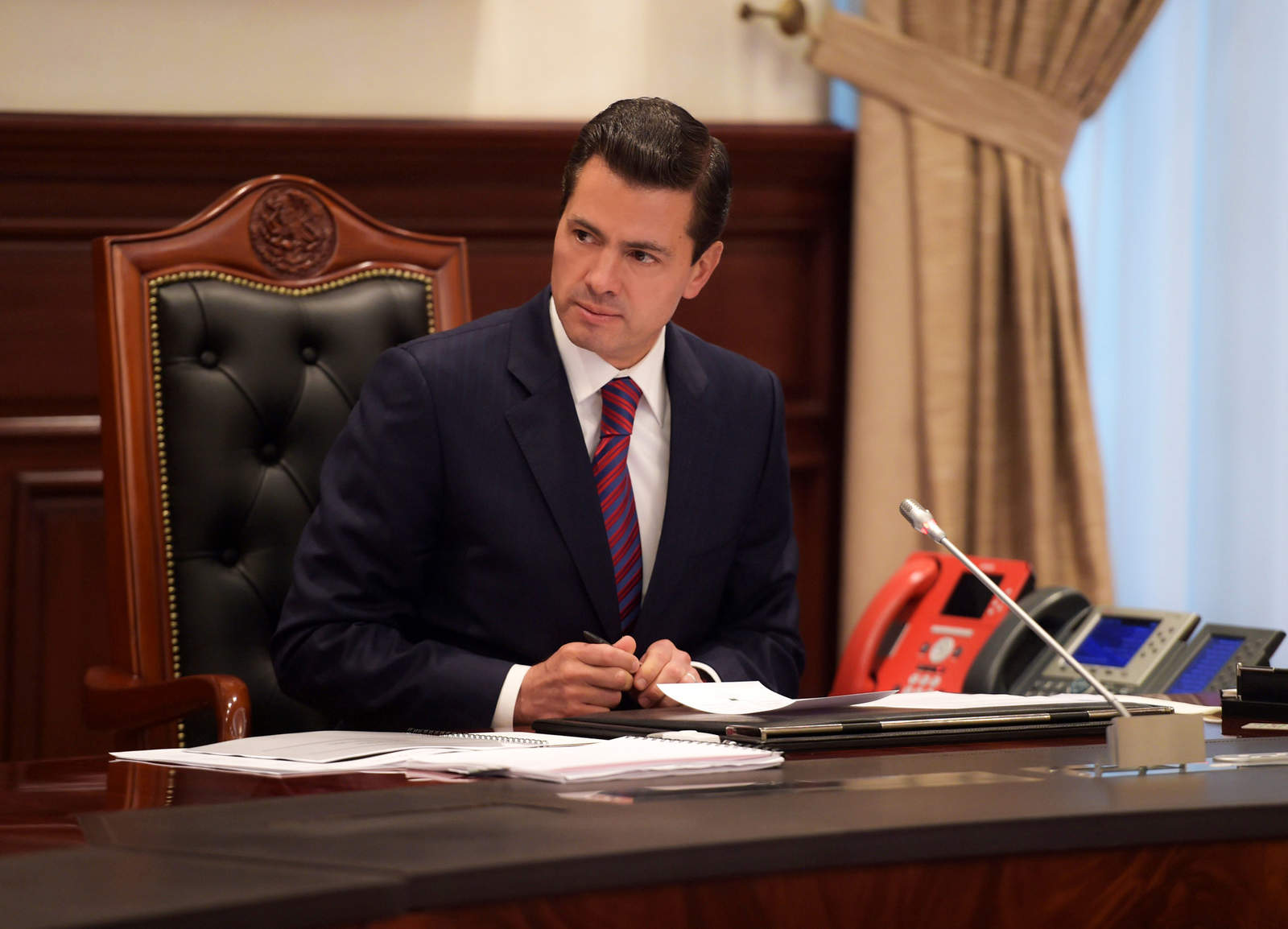 Trabajar fuerte en última semana de gobierno, pide EPN a gabinete