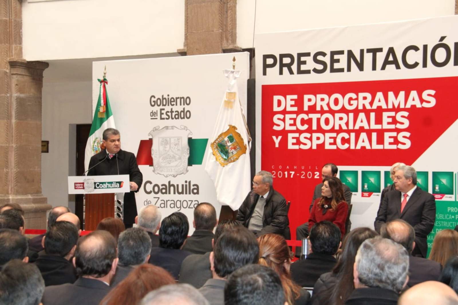 Presentan 20 programas de desarrollo en Coahuila