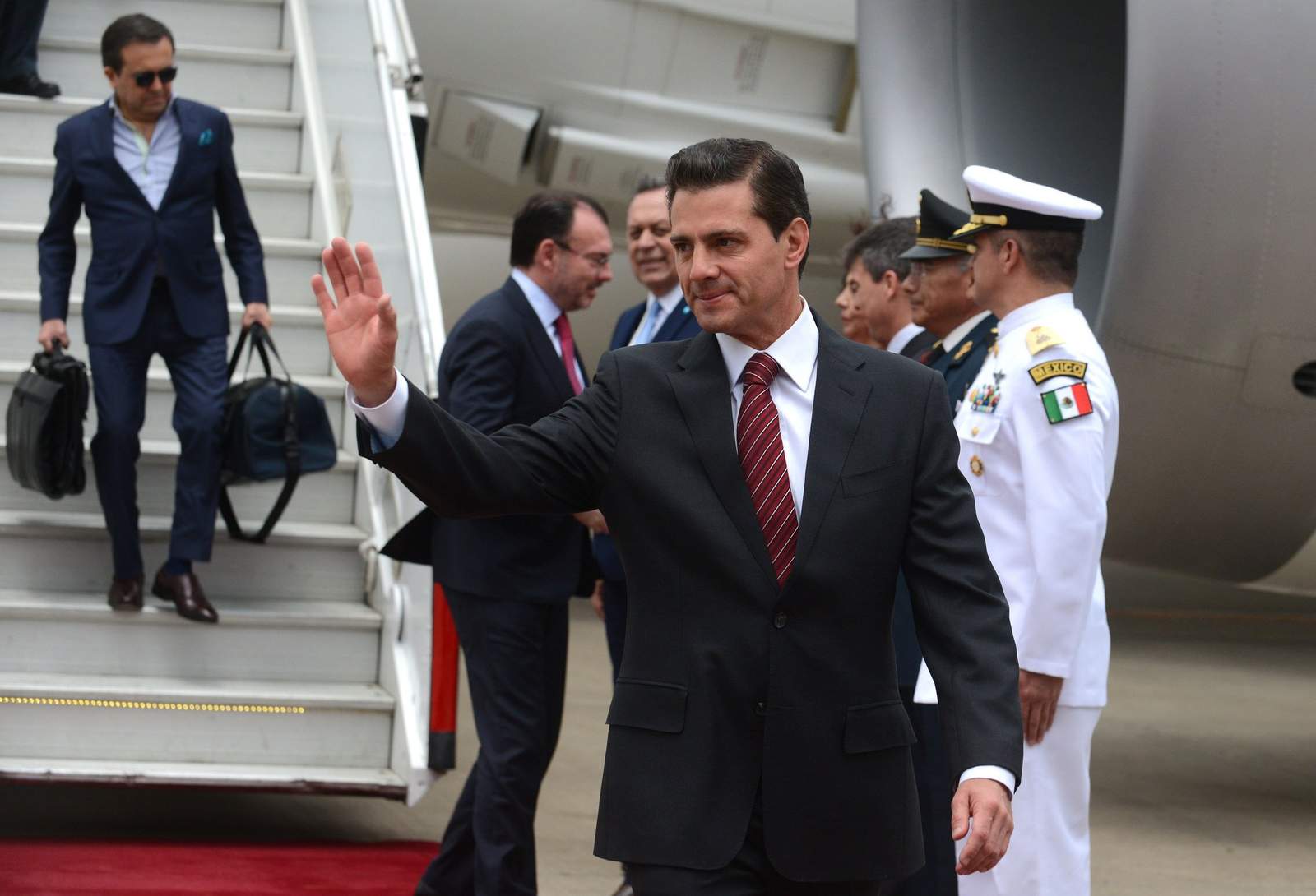 Peña llega a Argentina para participar en la Cumbre G-20