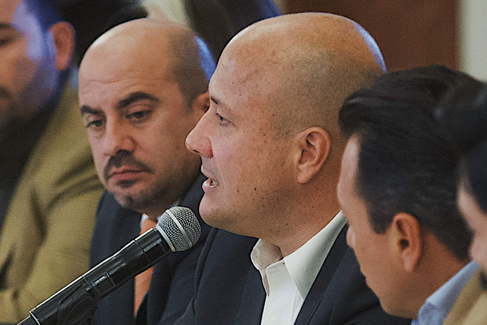 Gobernador de Jalisco se suma a postura de AMLO sobre magistrados