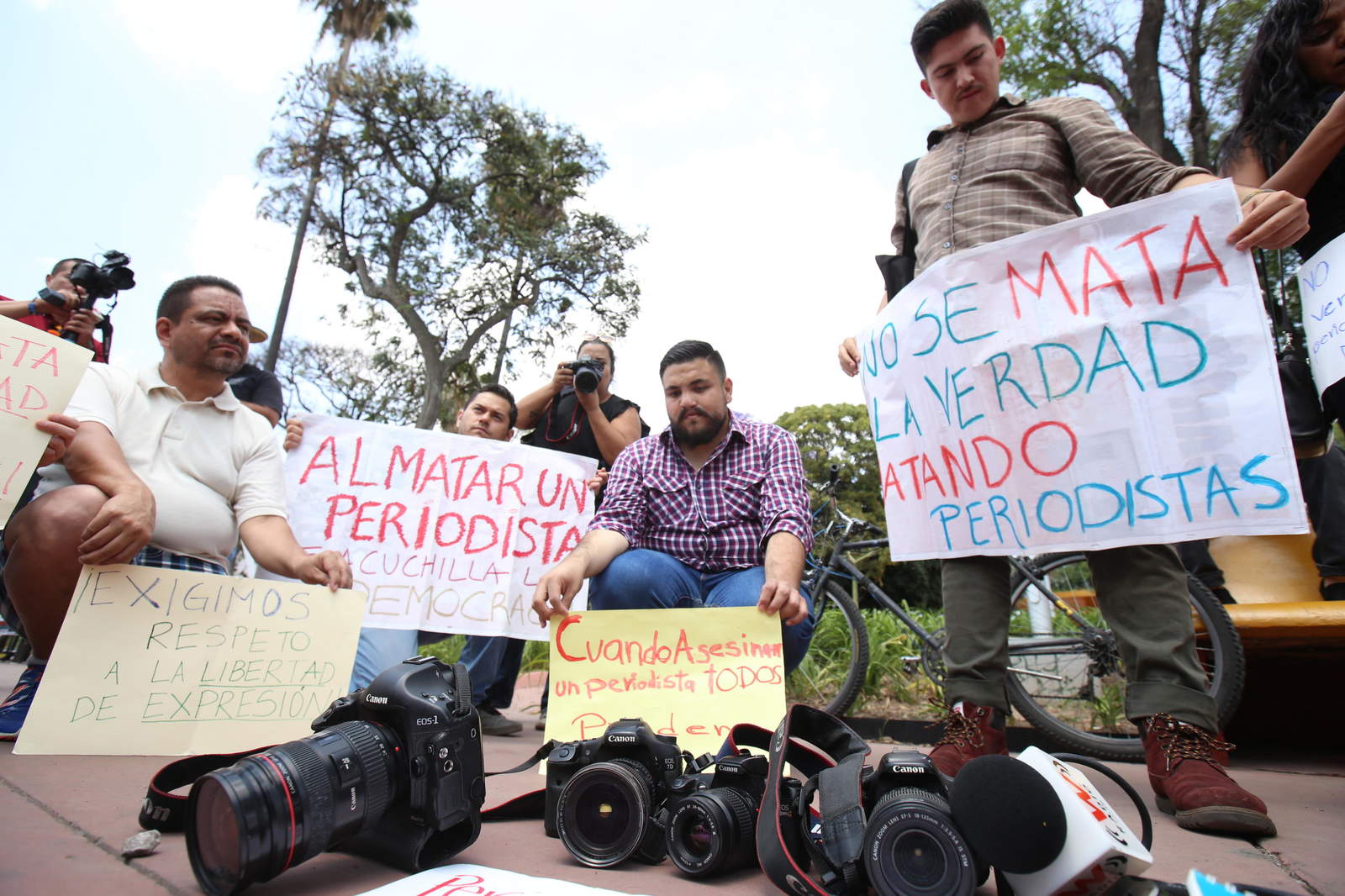 Autoridades investigan amenazas a siete periodistas en Oaxaca