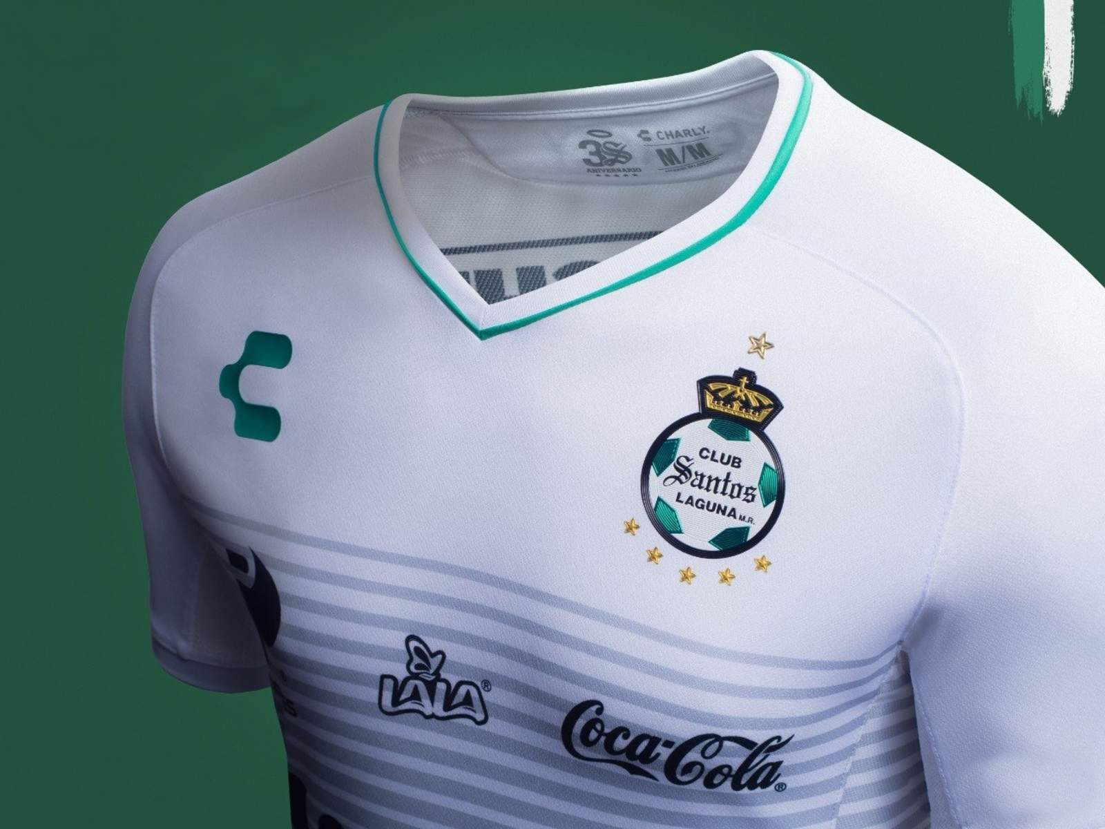 Santos Laguna presenta tercer uniforme