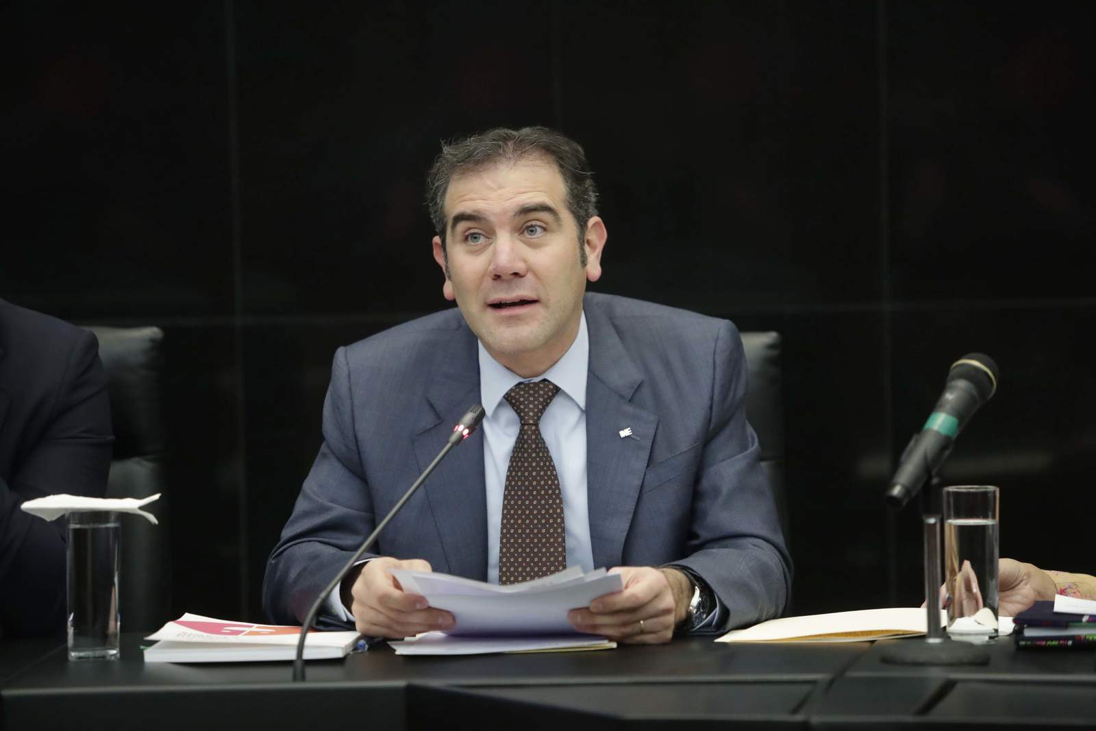 Córdova pide cumplir la ley durante elección en Monterrey
