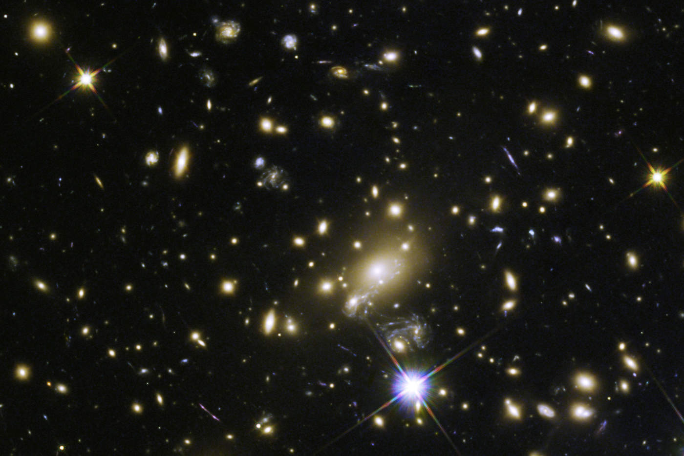 Acumulan datos de más de 300 millones de galaxias en seis años