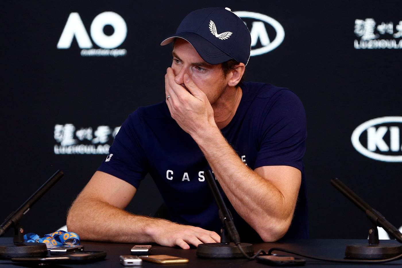 En llanto, Andy Murray explica lesión y su retiro