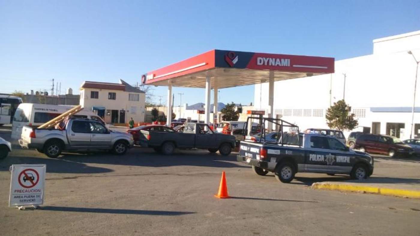 Asignan patrullas para vigilancia en gasolineras de Saltillo