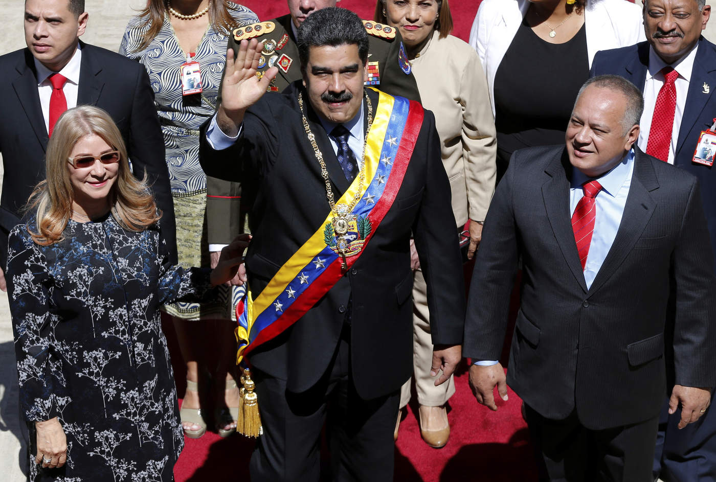 Maduro aumenta el salario mínimo en Venezuela