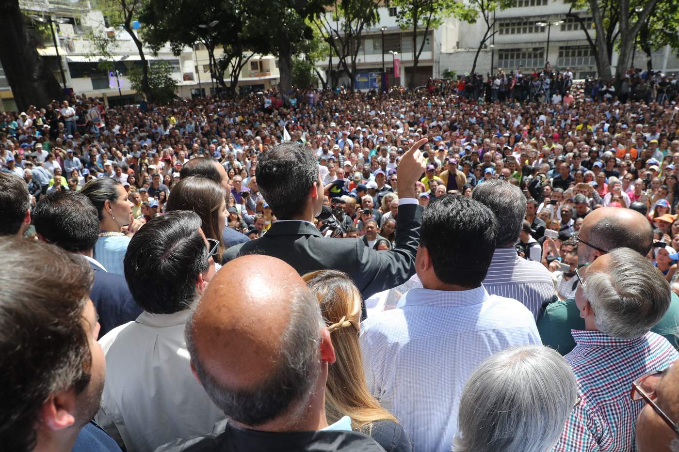 Guaidó llama a nuevas movilizaciones y acciones de protesta en Venezuela