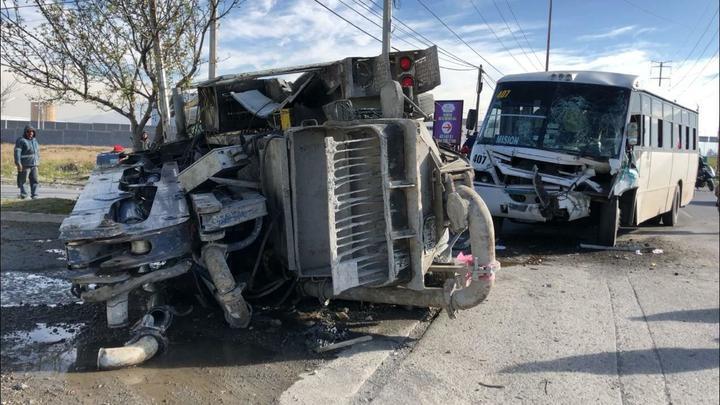 Chofer de camión, probable responsable de accidente en Saltillo