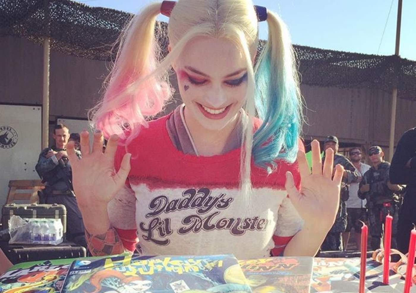 ‘¿Me extrañaron?’; Harley Quinn regresa con nueva imagen