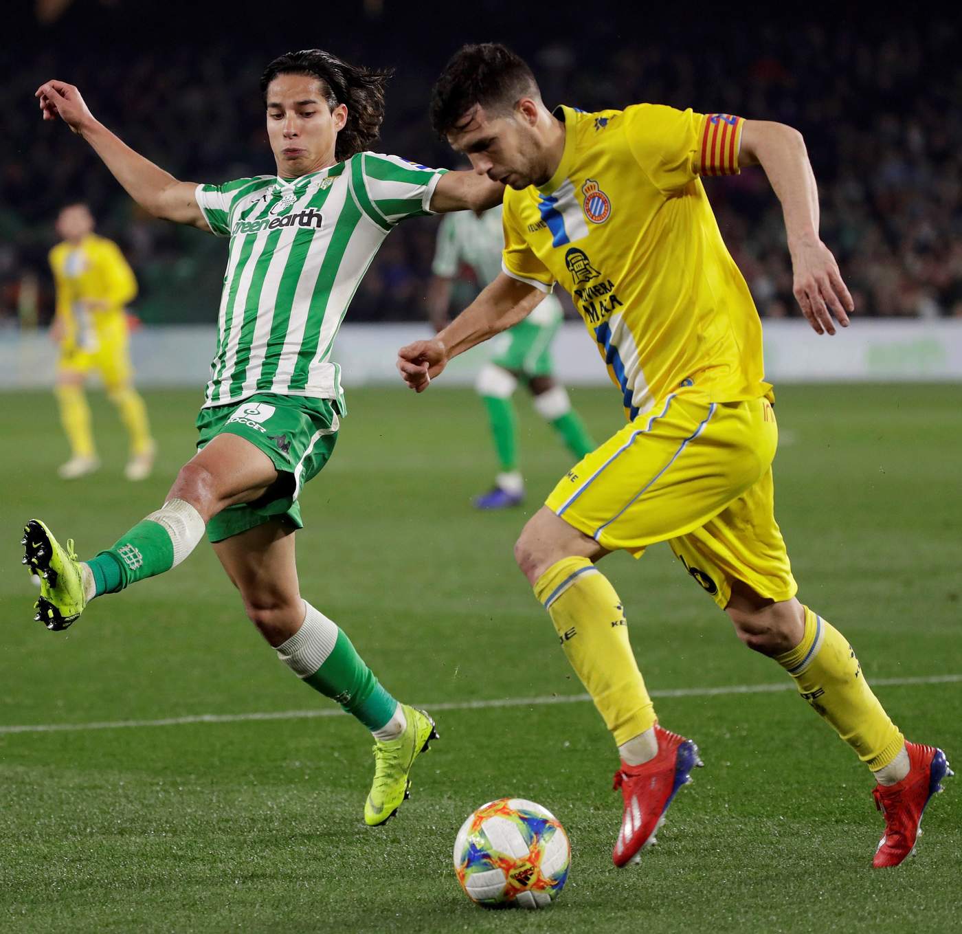 Diego Lainez jugará la Europa League con Real Betis