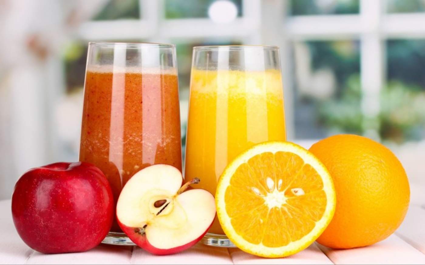 ¿Qué tan saludables son los jugos de frutas?