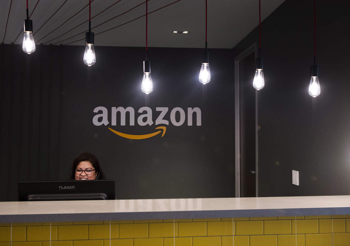 Amazon suspende construcción de sede en Nueva York