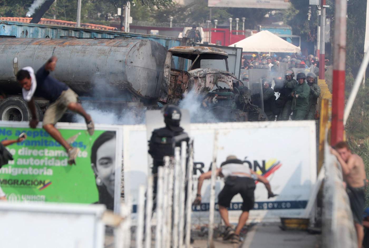 Gobierno de México condena violencia en Venezuela