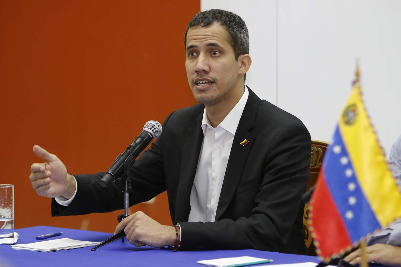 Arresto de Guaidó sería 'uno de los últimos errores' de Maduro
