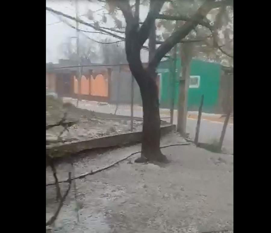 Reportan fuerte lluvia y granizo en Arteaga; Saltillo tiene tormenta eléctrica