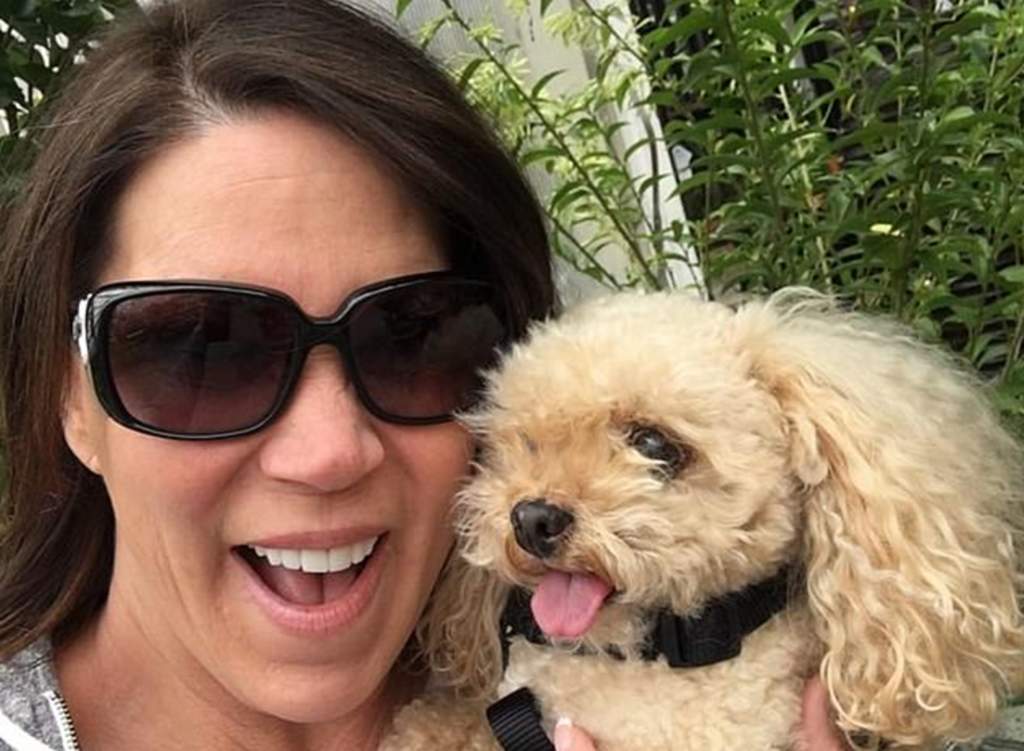 Mujer planea clonar a su perro para que ‘nunca muera’