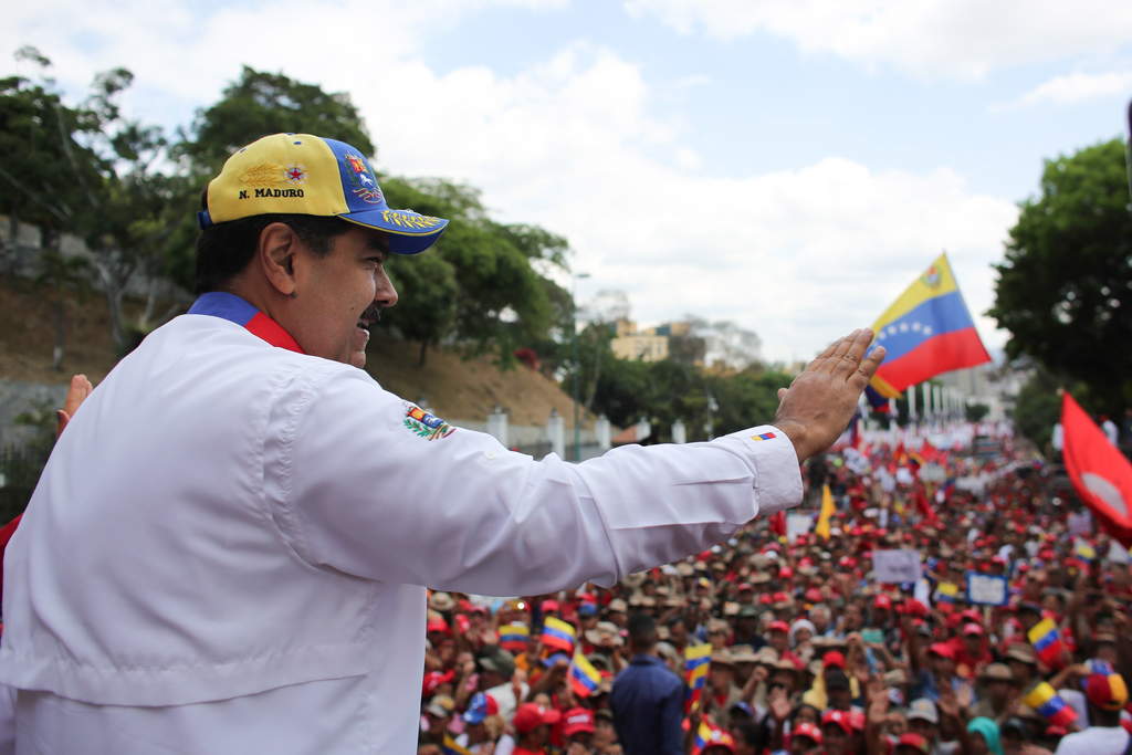 Niega Cancillería que se haya planteado otorgar asilo a Maduro