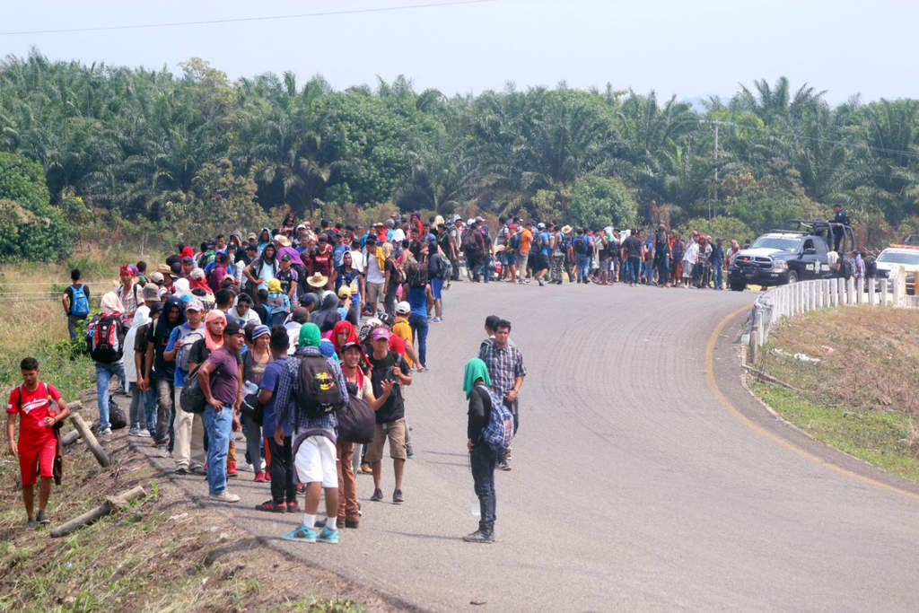 Honduras expresa malestar a México por anunciar 'Caravana Madre'