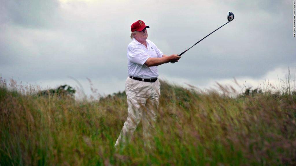 Trump, el 'tramposo' del golf: Reilly
