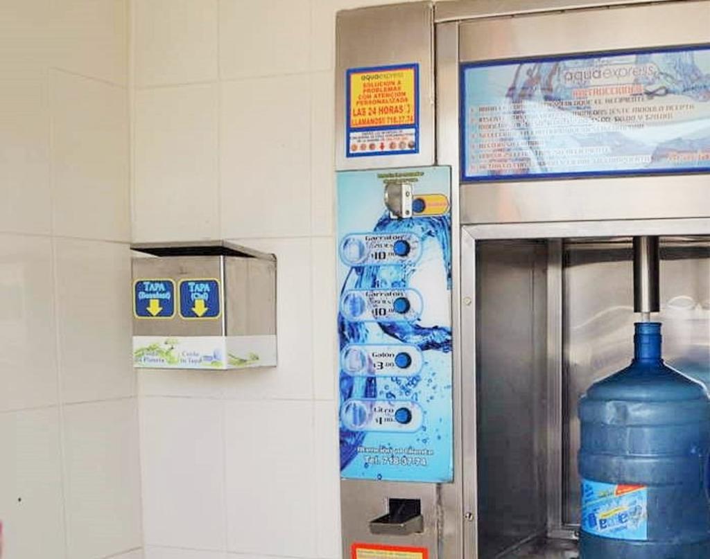 Sin riesgos 'aún' por arsénico en máquinas de agua en Torreón