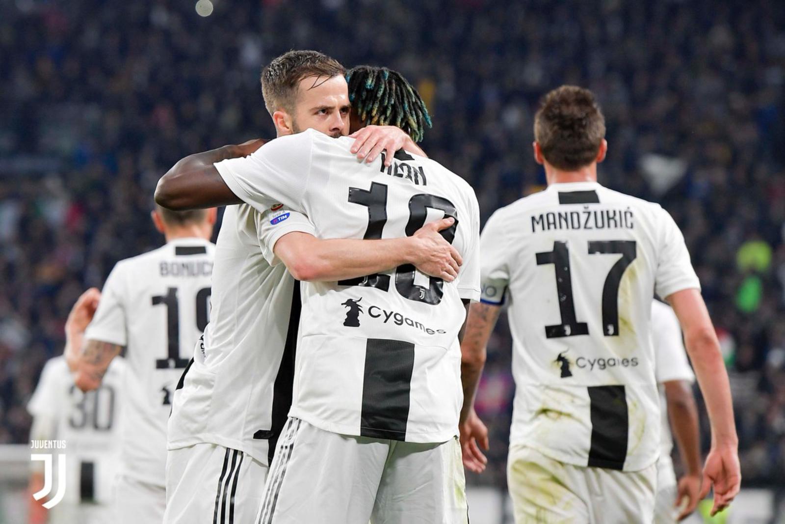 Juventus logra remontada ante AC Milán