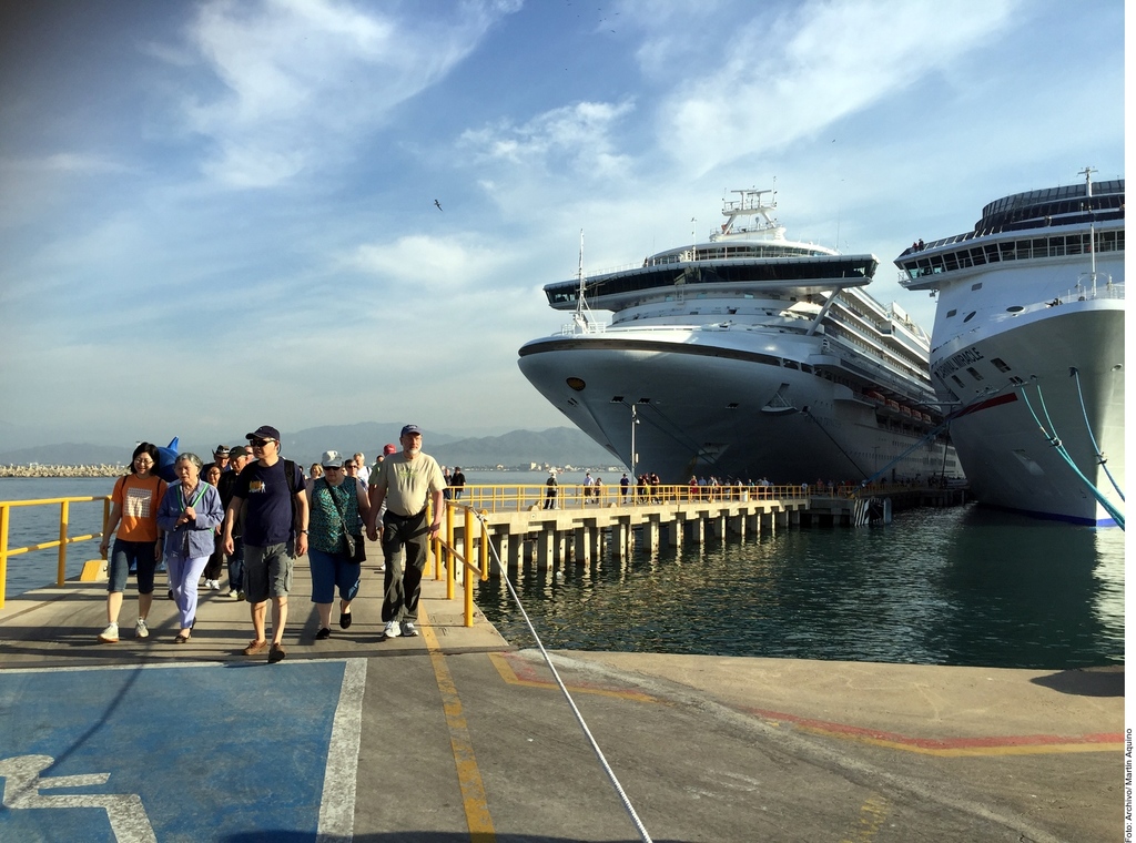 Aumenta llegada de turistas por crucero