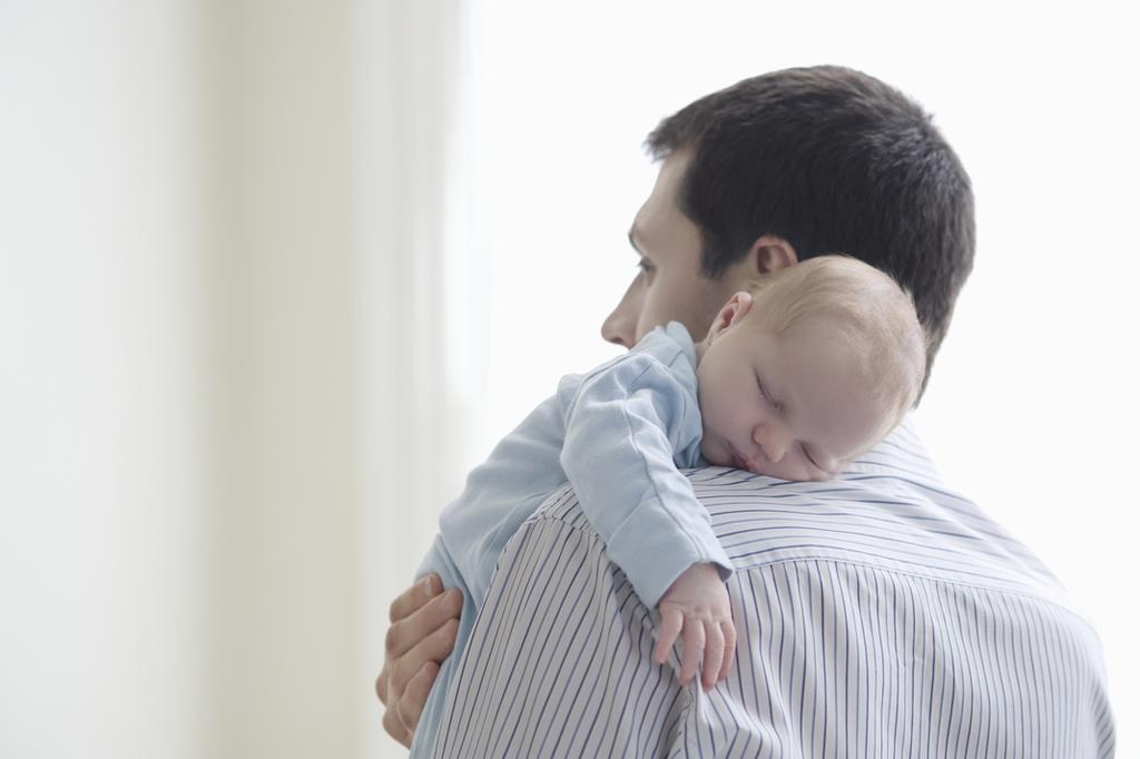 Asolear a bebés antes de los dos años aumenta riesgo de cáncer