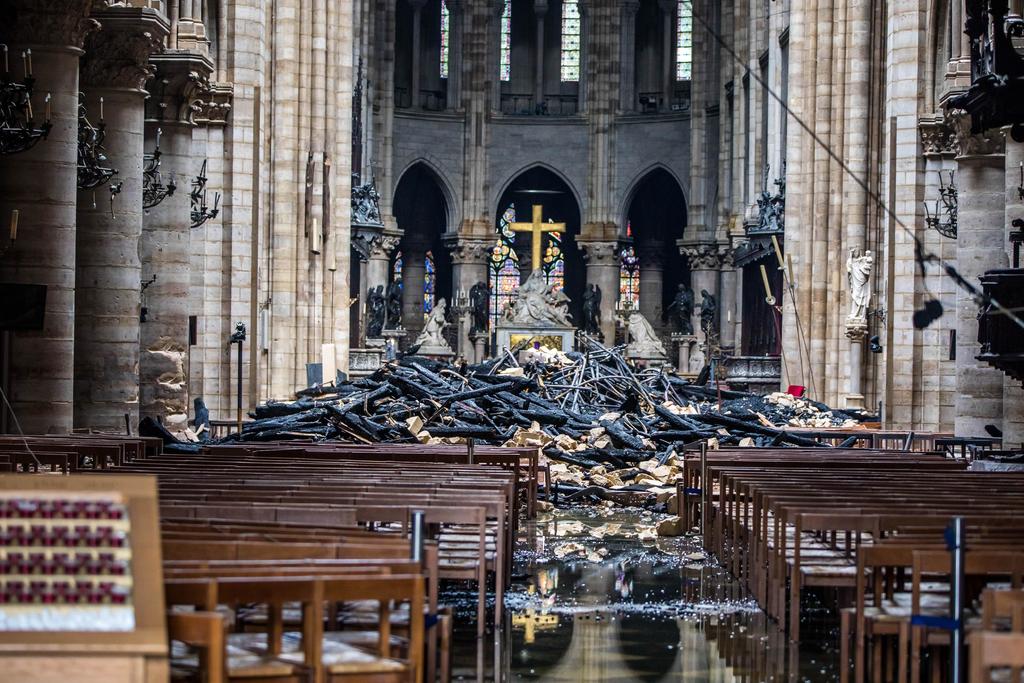 Buscan proteger a Notre Dame, ahora de las lluvias