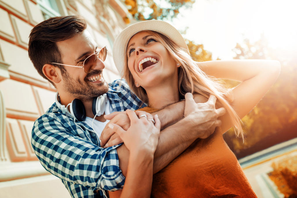 Hacer feliz a tu pareja puede ayudarte a vivir más