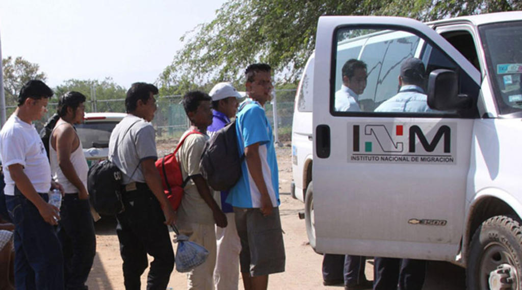 INM deporta a 104 hondureños; 63 son menores de edad
