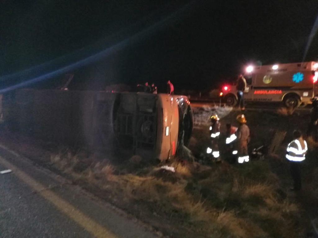 Mueren 11 personas en accidente de autobús; se dirigían a Torreón