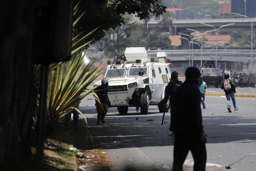 Enviado de Guaidó en EUA dice que no hay un 'golpe de Estado' en Venezuela