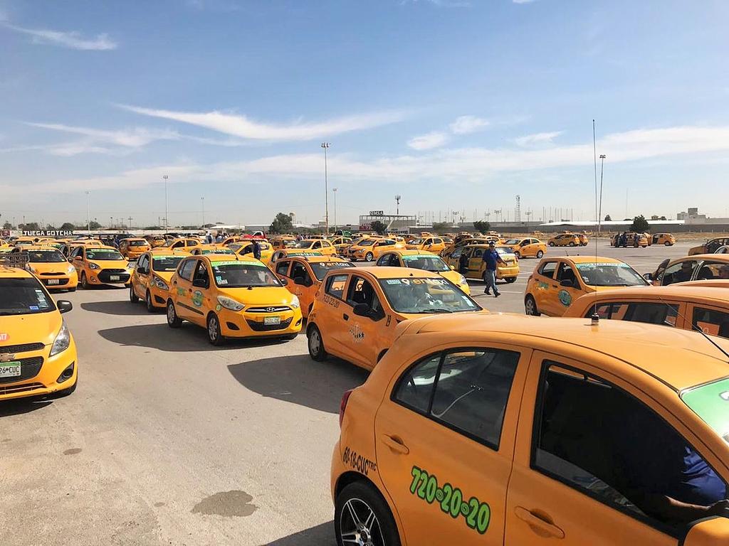 Taxistas de Torreón se sumarán a paro nacional