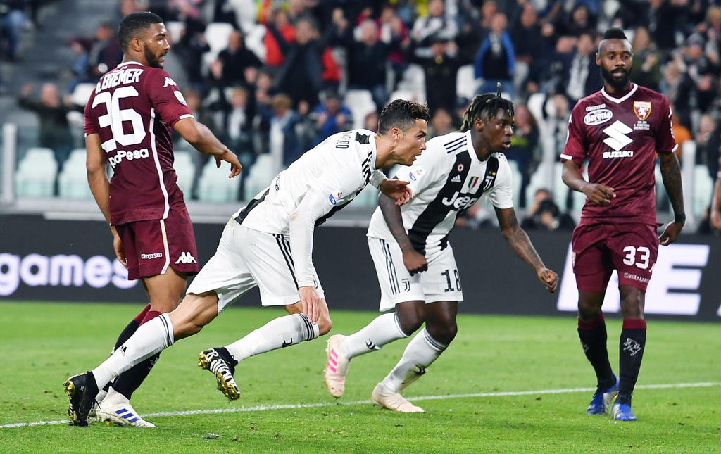Ronaldo rescata igualada de Juventus en derbi de Turín