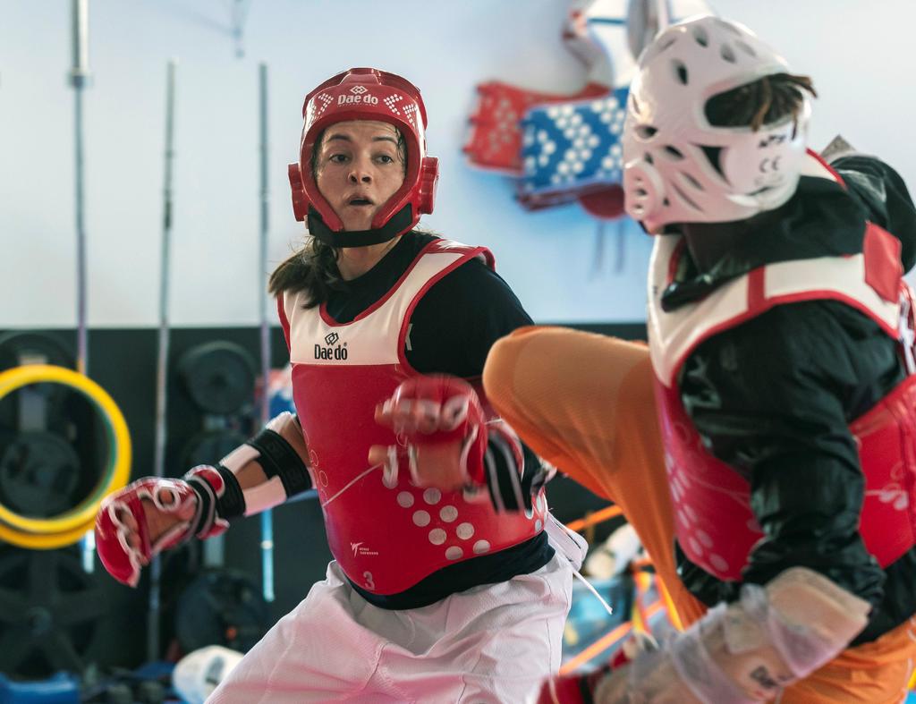 María Espinoza asegura medalla de bronce en Mundial de taekwondo