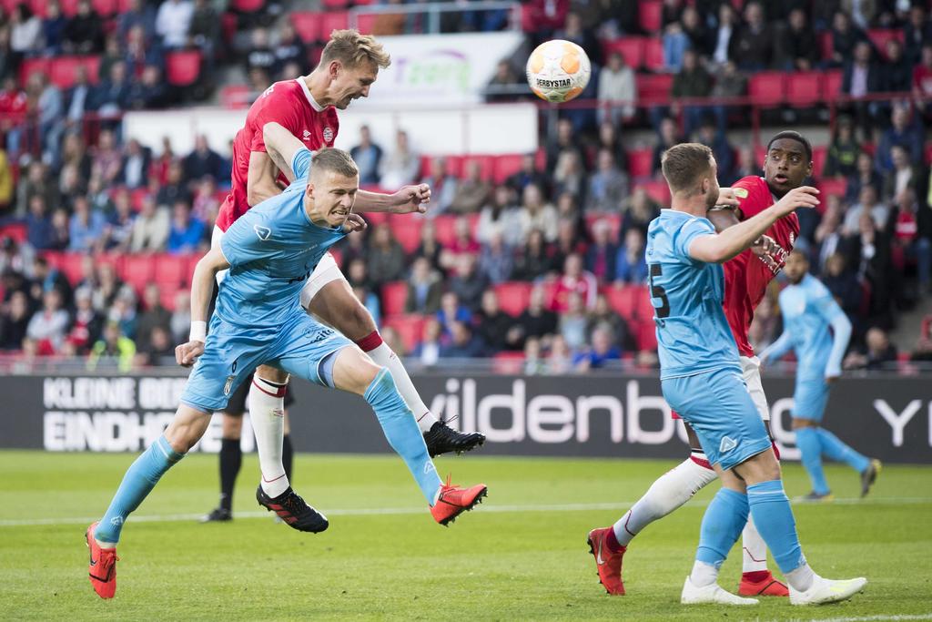 PSV consigue la victoria, pero es subcampeón