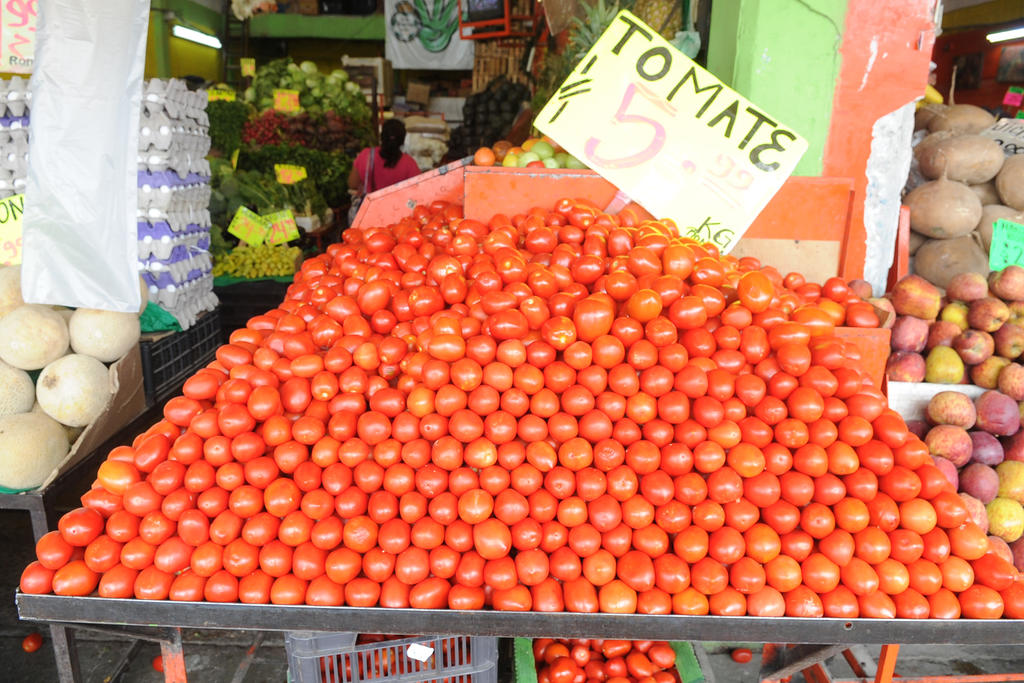 Precio de exportaciones de tomate mexicano sube hasta 30 por ciento