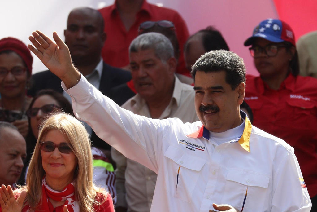 Maduro propone elecciones anticipadas a Asamblea Nacional en Venezuela