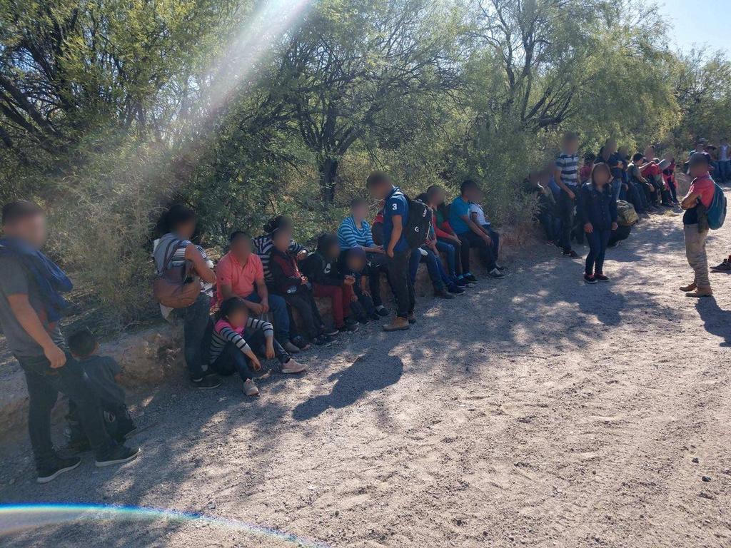 Asegura Patrulla Fronteriza a 113 migrantes en Arizona