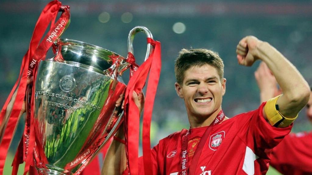 Gerrard confía en que Liverpool levantará la 'Champions'