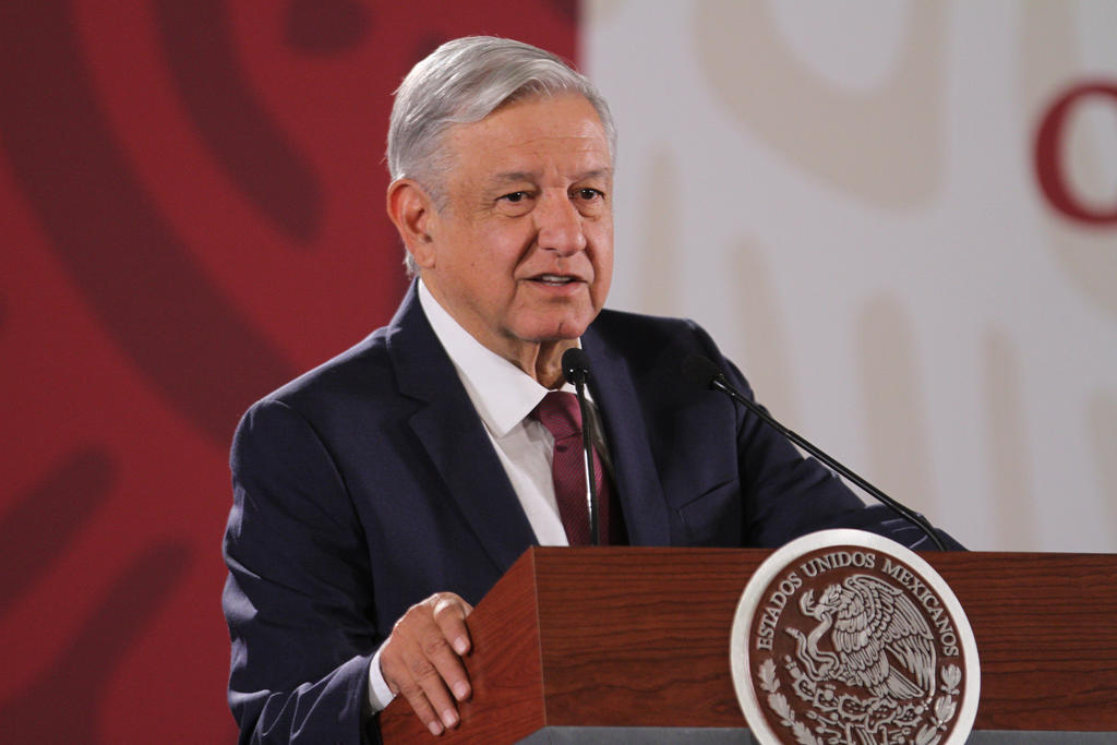 Pemex 'no tiene problemas' para reestructurar su deuda, afirma López Obrador
