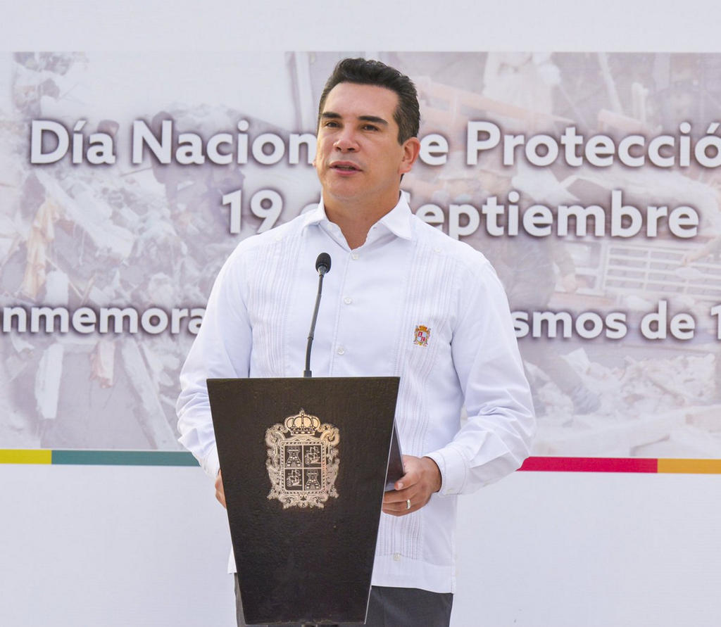 Aprueban licencia al gobernador de Campeche; buscará dirigir al PRI