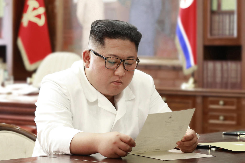 Líder norcoreano recibe 'excelente' carta de Trump
