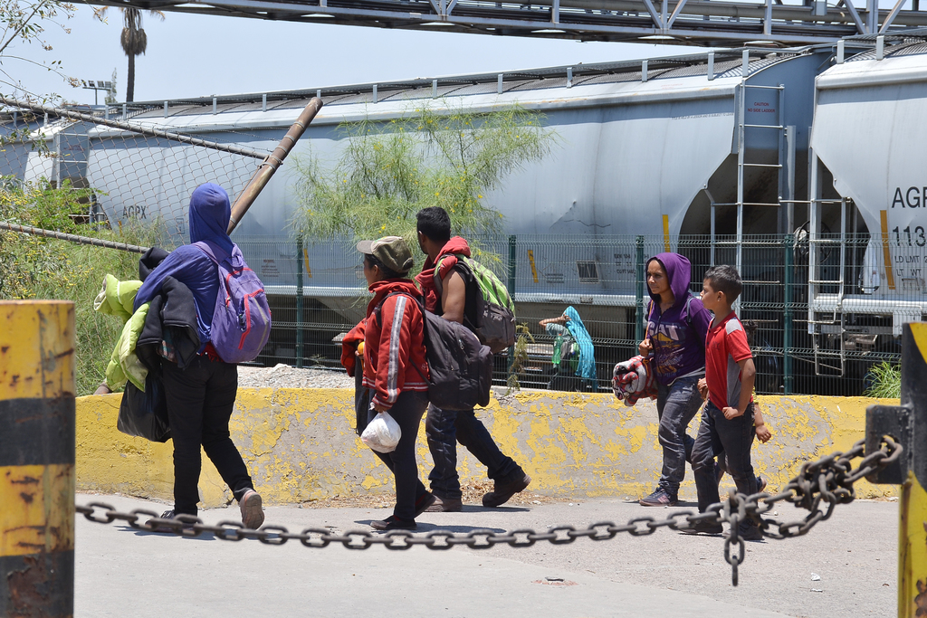 Espera Coahuila llegada de 18 mil migrantes