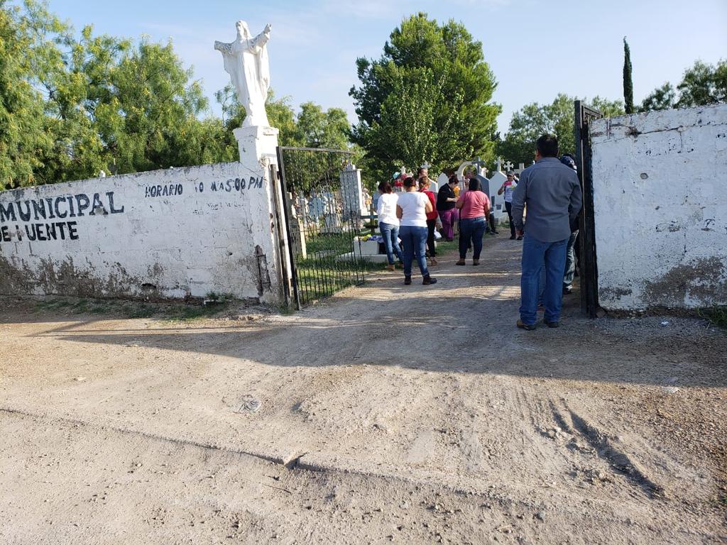 Detectan irregularidades durante exhumación de dos cuerpos en panteón municipal