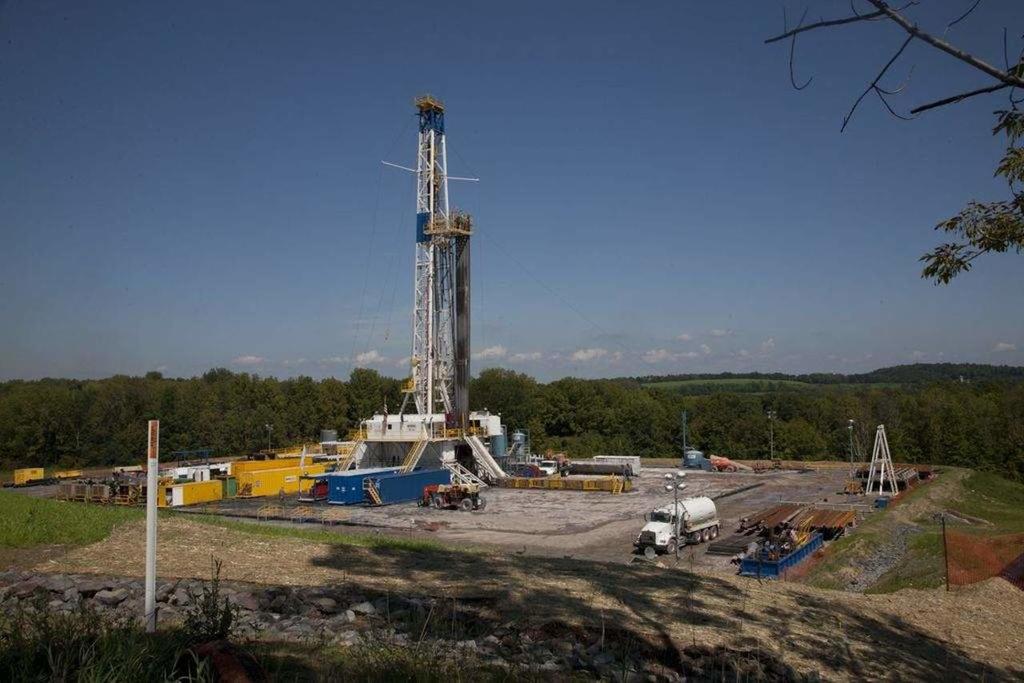 Estiman pérdidas por suspensión del fracking